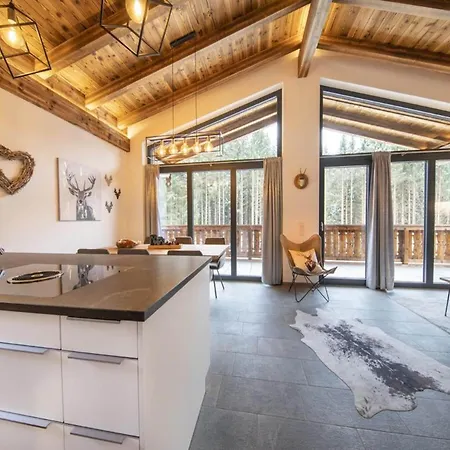 Holiday home In Neukirchen Near Wildkogel Arena